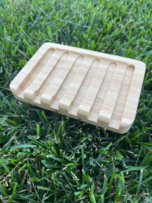 GUARDED BAMBOO SOAP DISH